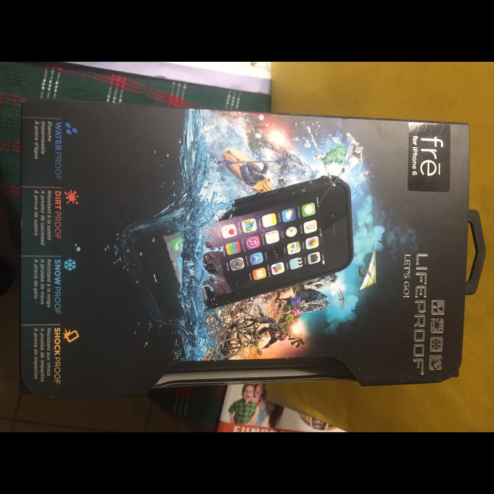 iPhone 6 Lifeproof frē black case